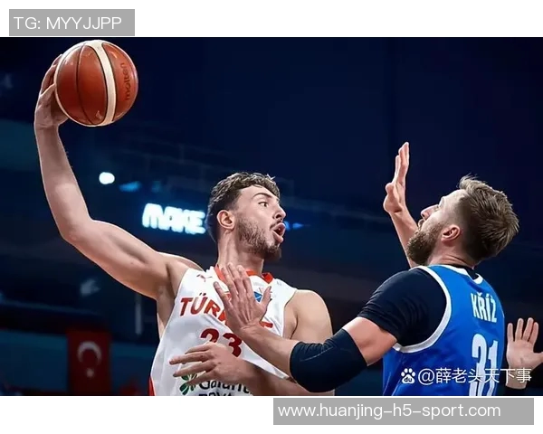 梅里尔复出表现惊艳第二场12投7中砍下22分6篮板7助攻三分球10投6中