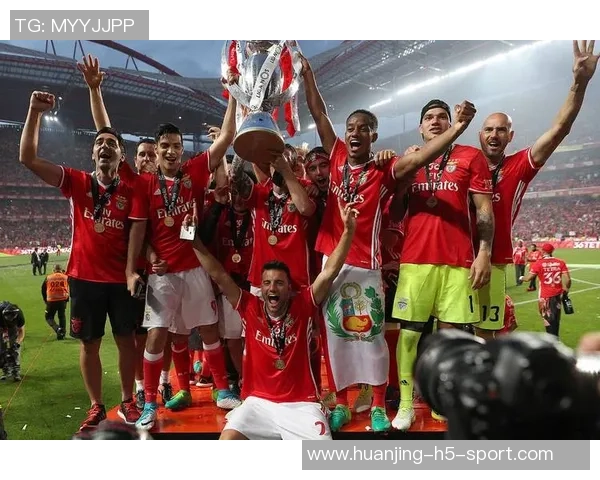 欧文赛季初看好利物浦夺冠现转而支持阿森纳更有希望