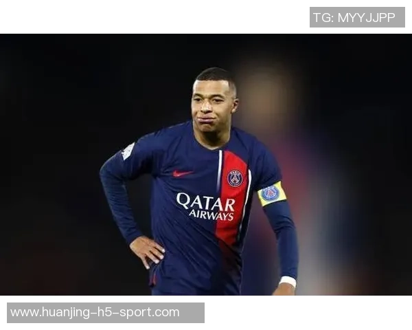 姆巴佩因裁判第98分钟吹哨不满上前理论遭黄牌处罚引发争议